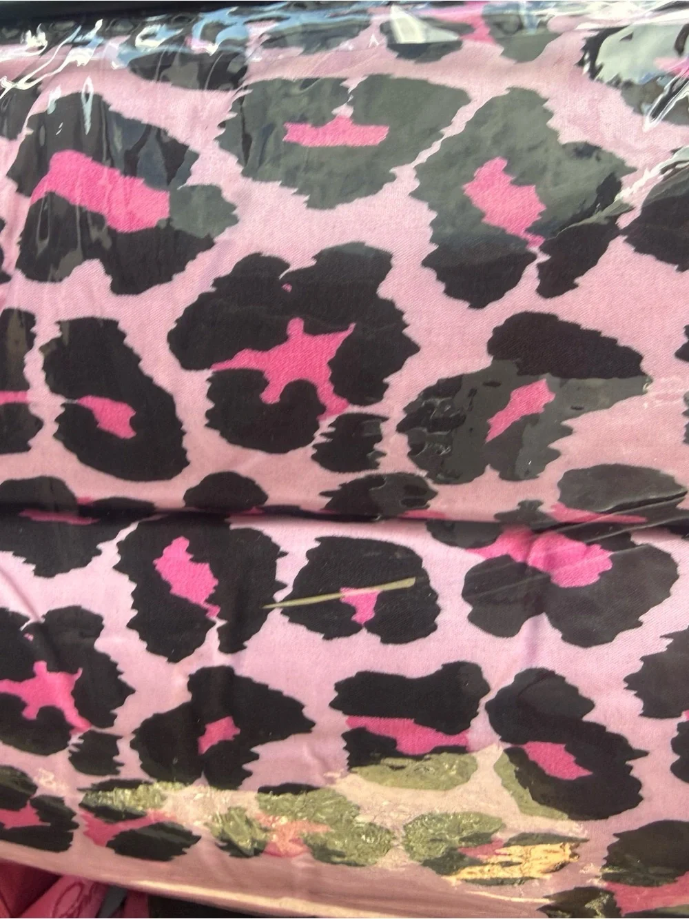 Juicy Couture bold leopard